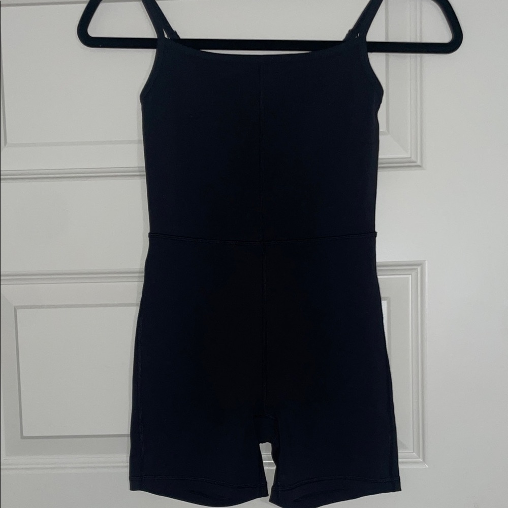 Aritzia Black Sleeveless Romper